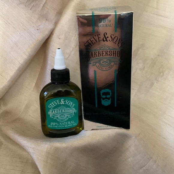 steve & sons Other - Steve & sons barbershop natural rid the itch beard oil
